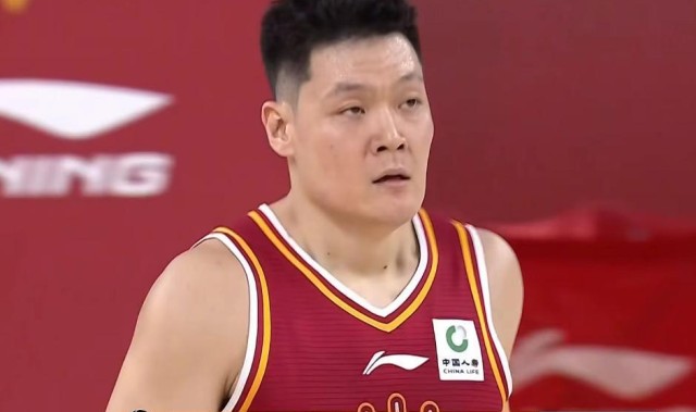 开云-山西男篮险胜新疆，迪亚洛27+10焦海龙15分，新疆两小将表现亮眼