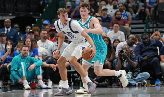 【菜鸟】绝代双骄！弗拉格26分10板8助3断1帽 克尼佩尔18分8板3助