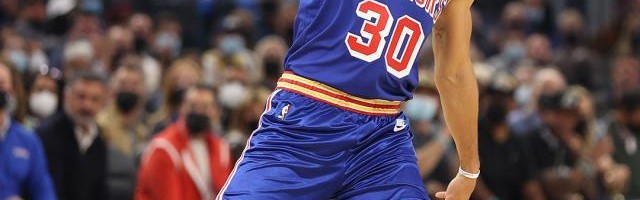 开云体育（官网）app下载-库里回暖配角发威！勇士复仇太阳重夺联盟第一